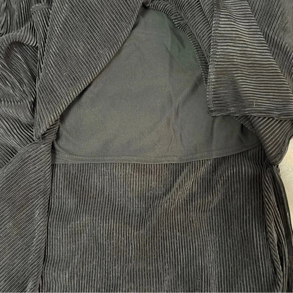 Ann Taylor Factory Black Ribbed Lined Flowy Midi Skirt Size 8 NWT Office - Picture 5 of 8